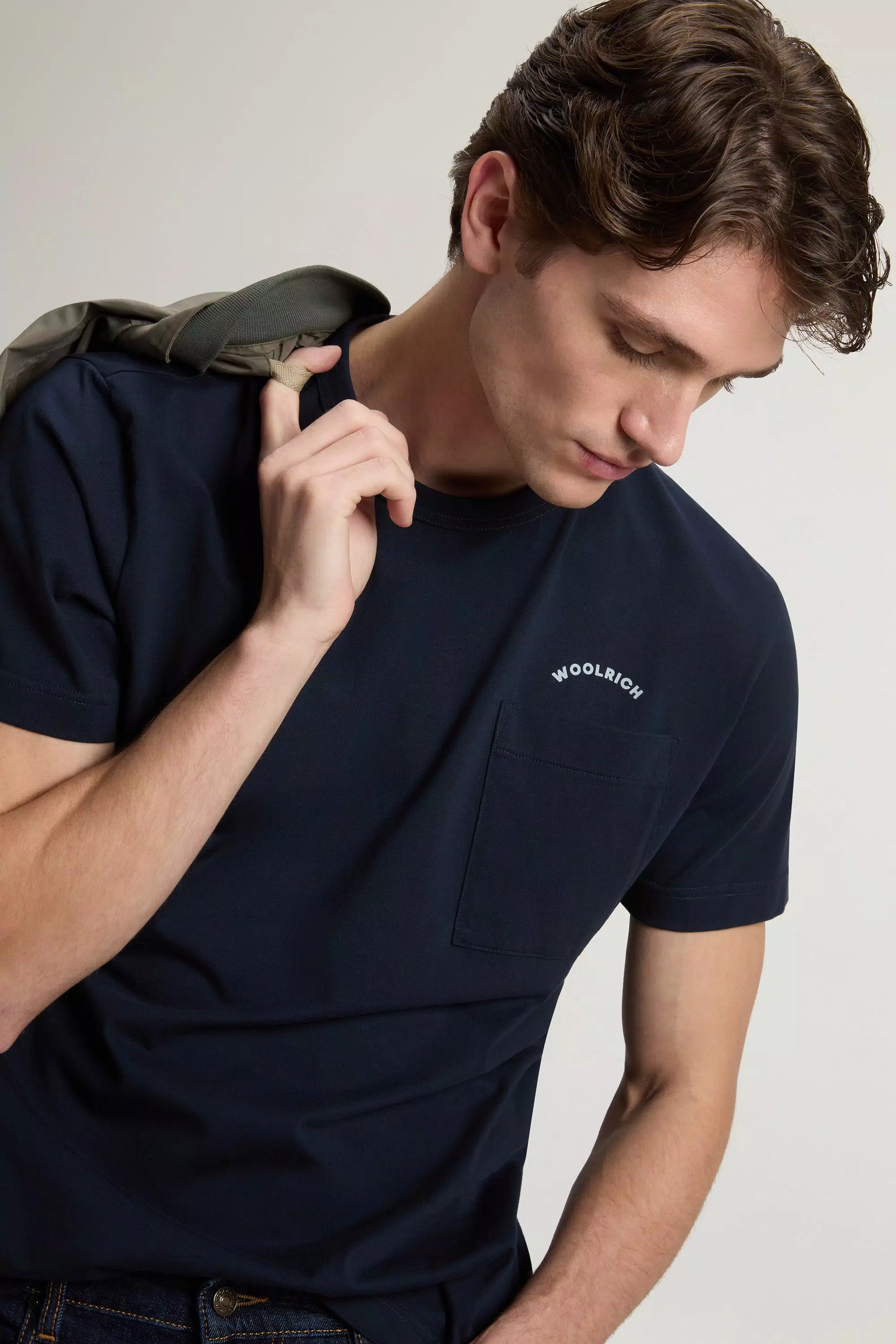 Camiseta de Algodão Puro com Bolso Pequeno - Azul Melton
