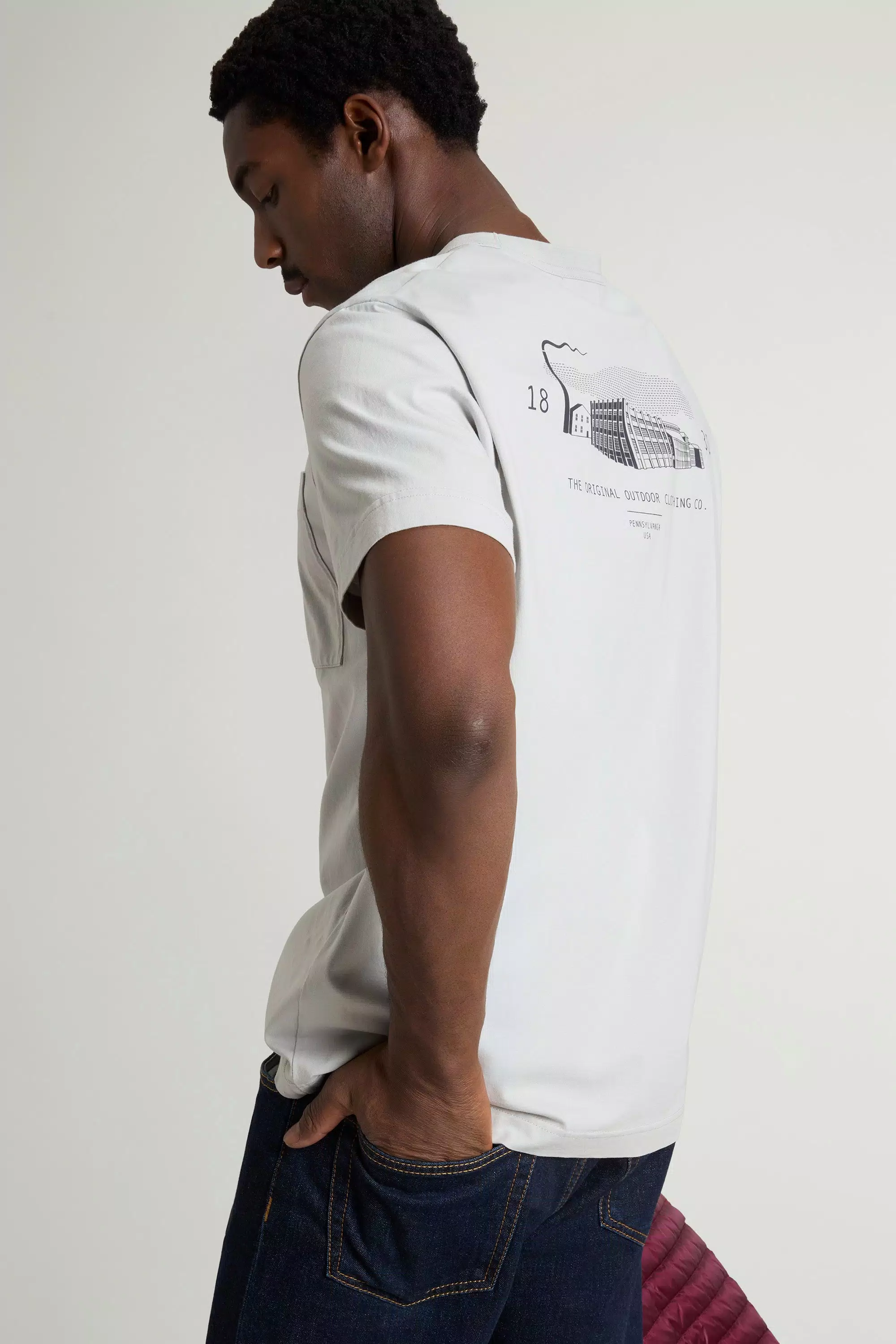 Camiseta de Algodão Puro com Bolso Pequeno - Harbor Mist