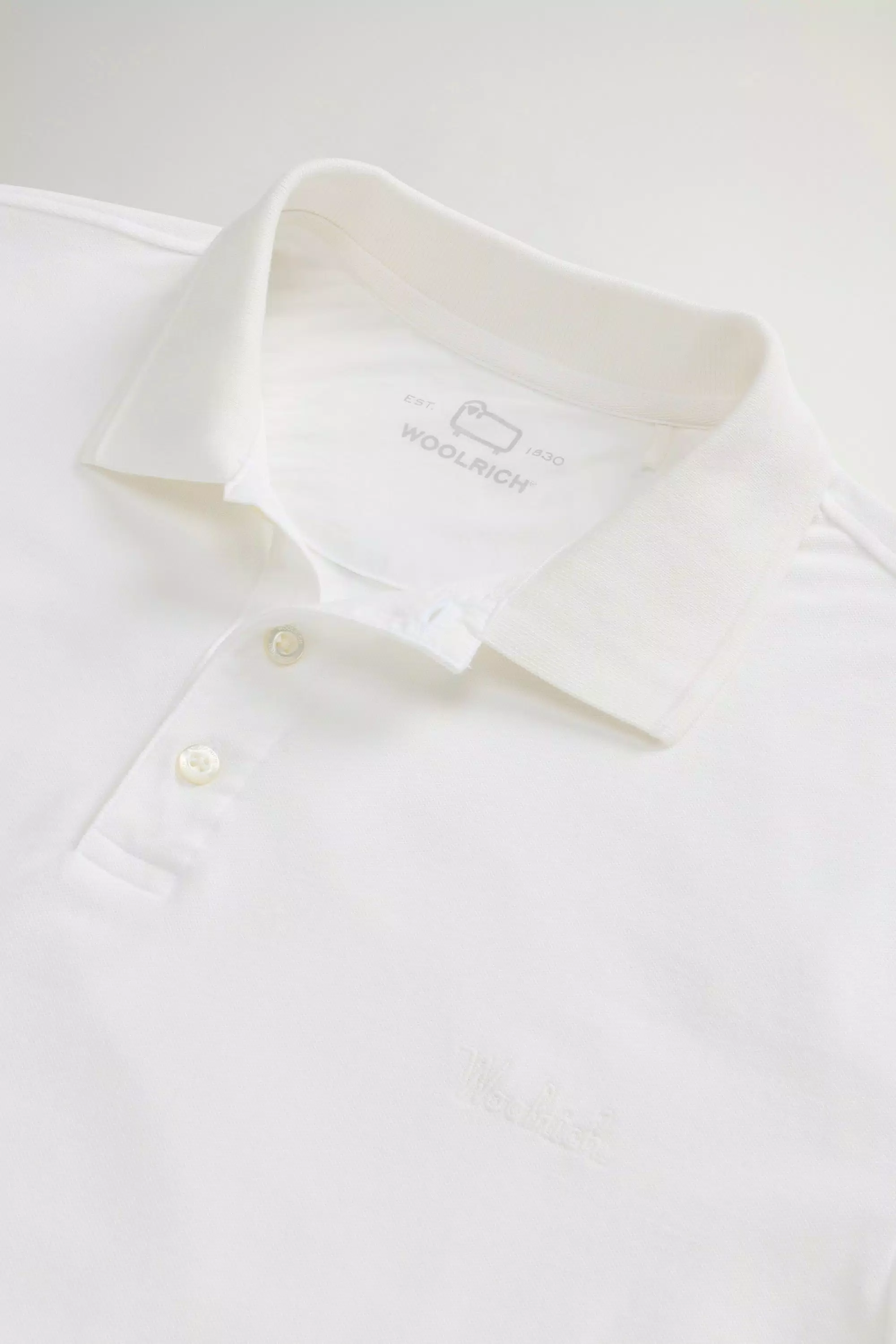 Camisola Polo Mackinack com Dye em Tecido de Malha Elástica de Algodão - Branco Ártico Desbotado