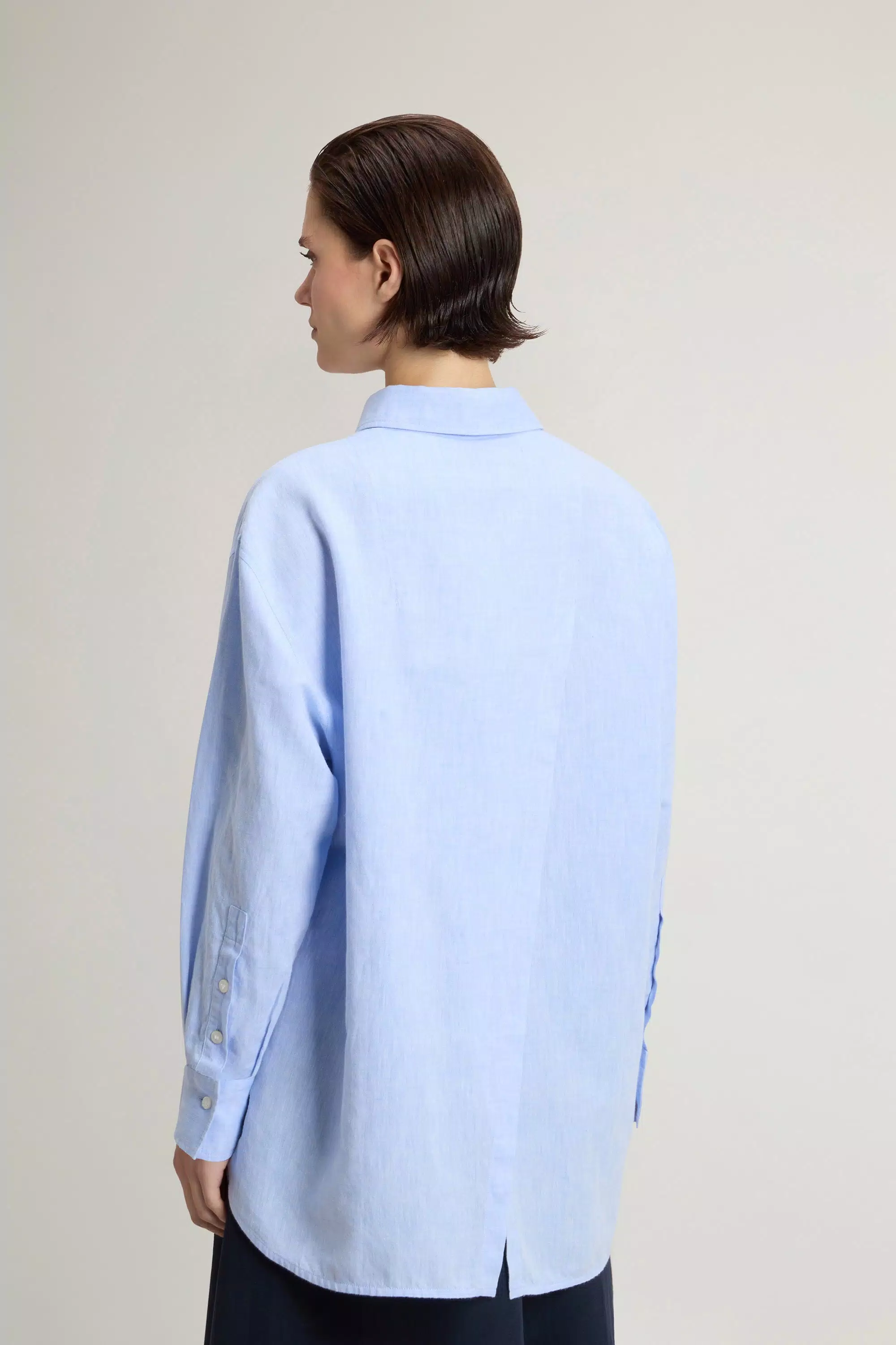 Camisa Boyfriend em Mistura de Algodão e Linho - Azul Oxford
