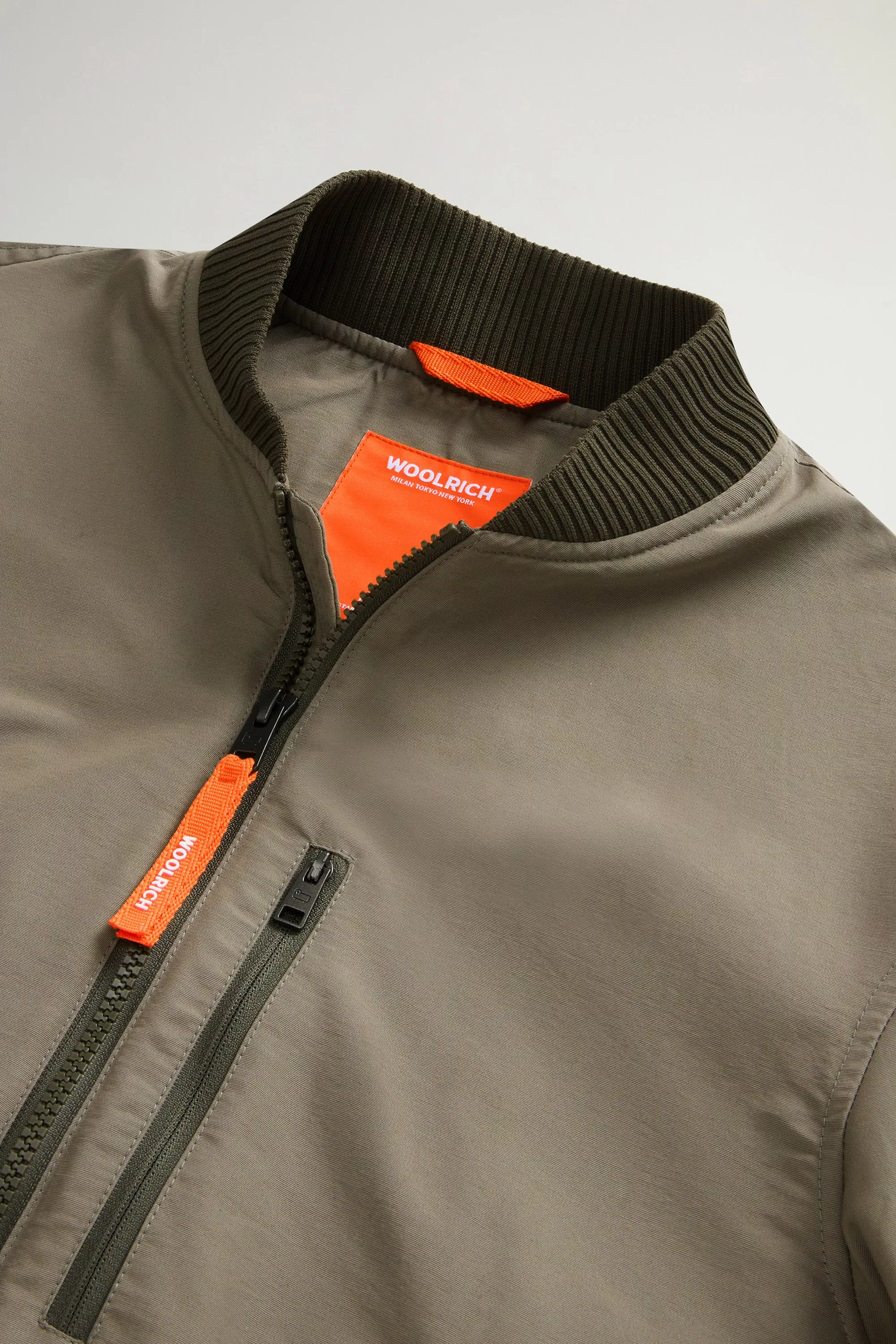 Jaqueta Bomber para Meninos em Tecido Light Ramar - Olive Fumado