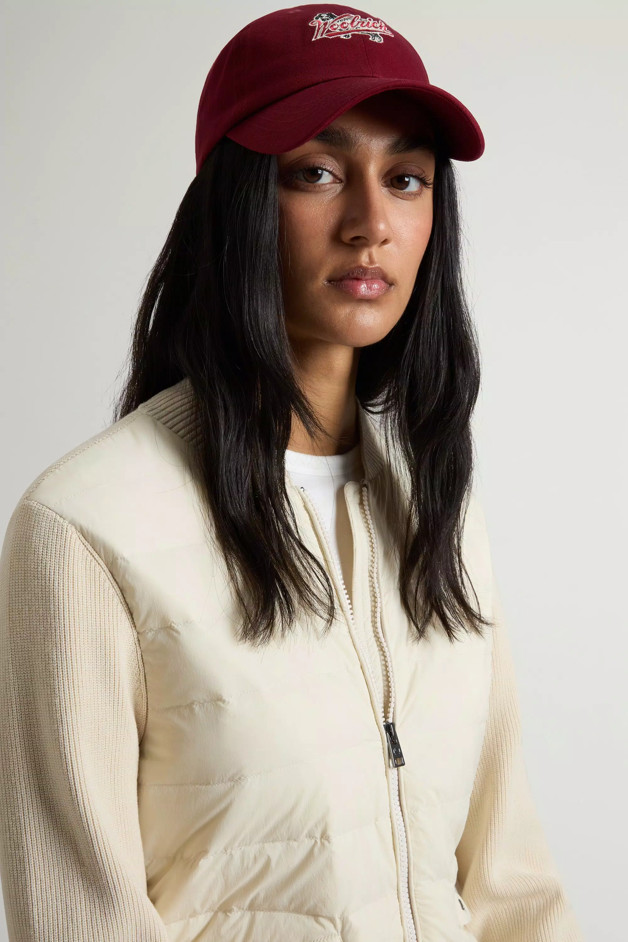 Jaqueta Bomber Híbrida em Nylon - Creme Leite