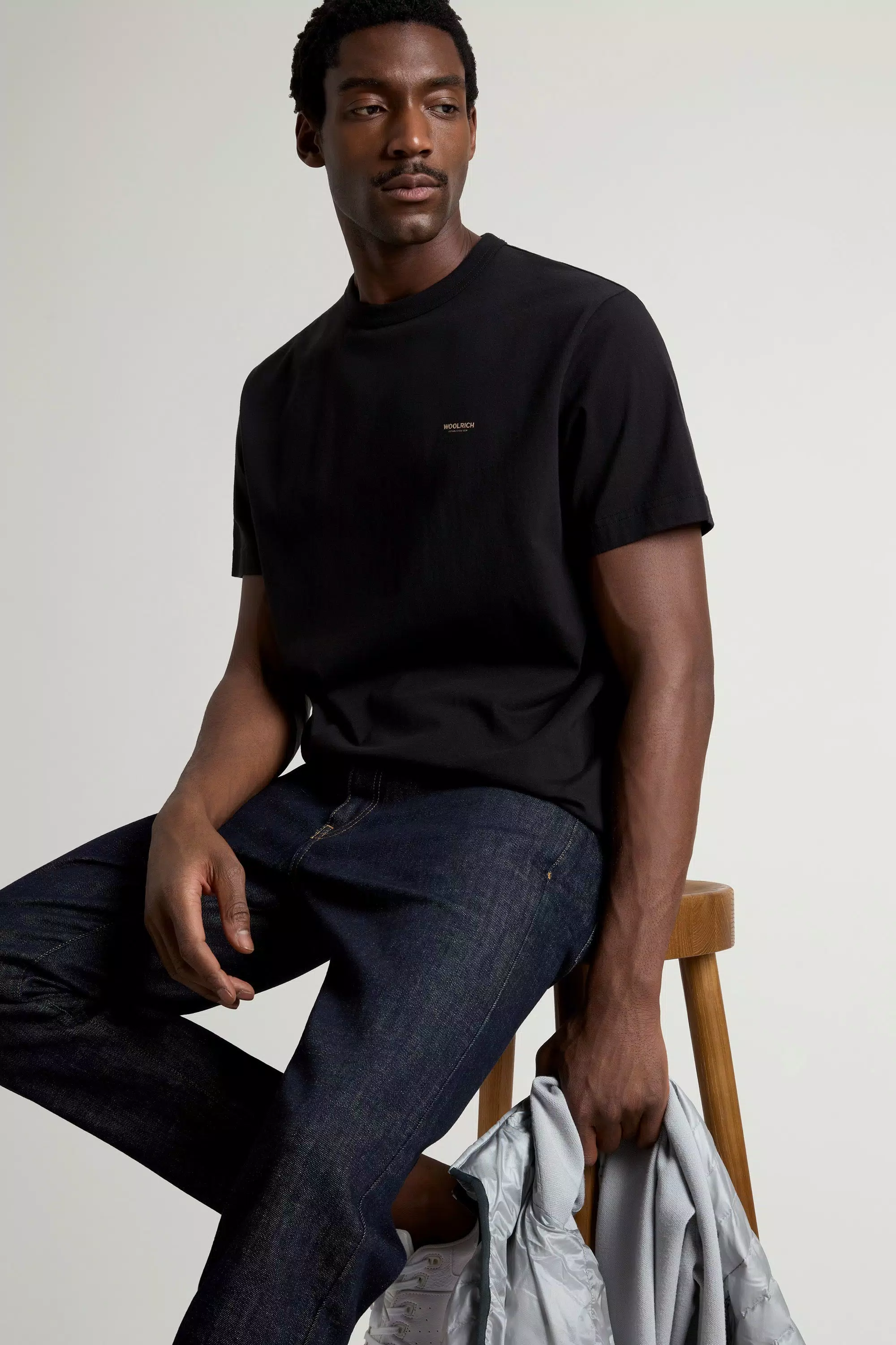Camiseta de Algodão Puro com Logotipo - Preto