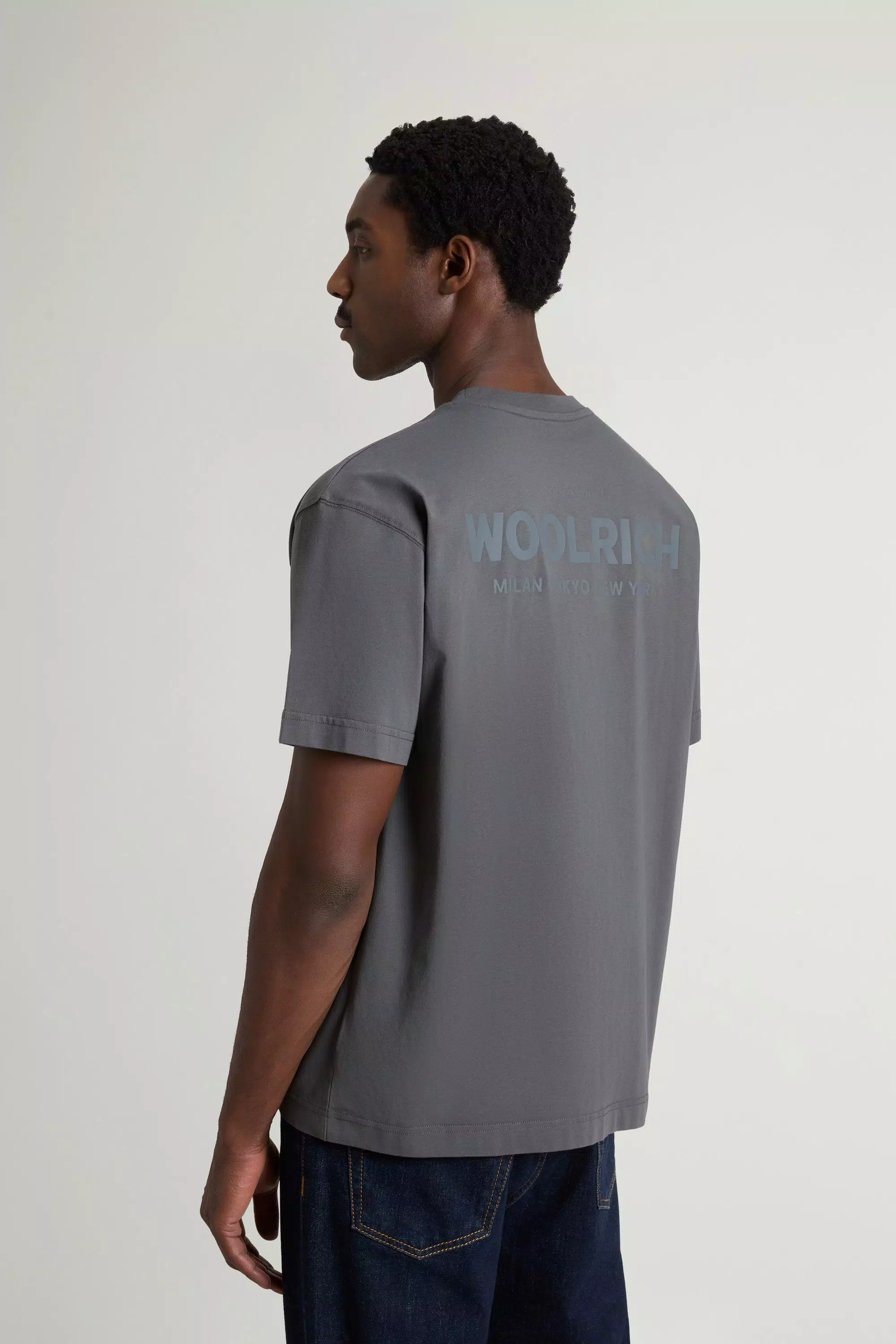 Camiseta de Algodão Puro com Logotipo - Cinza Sombra