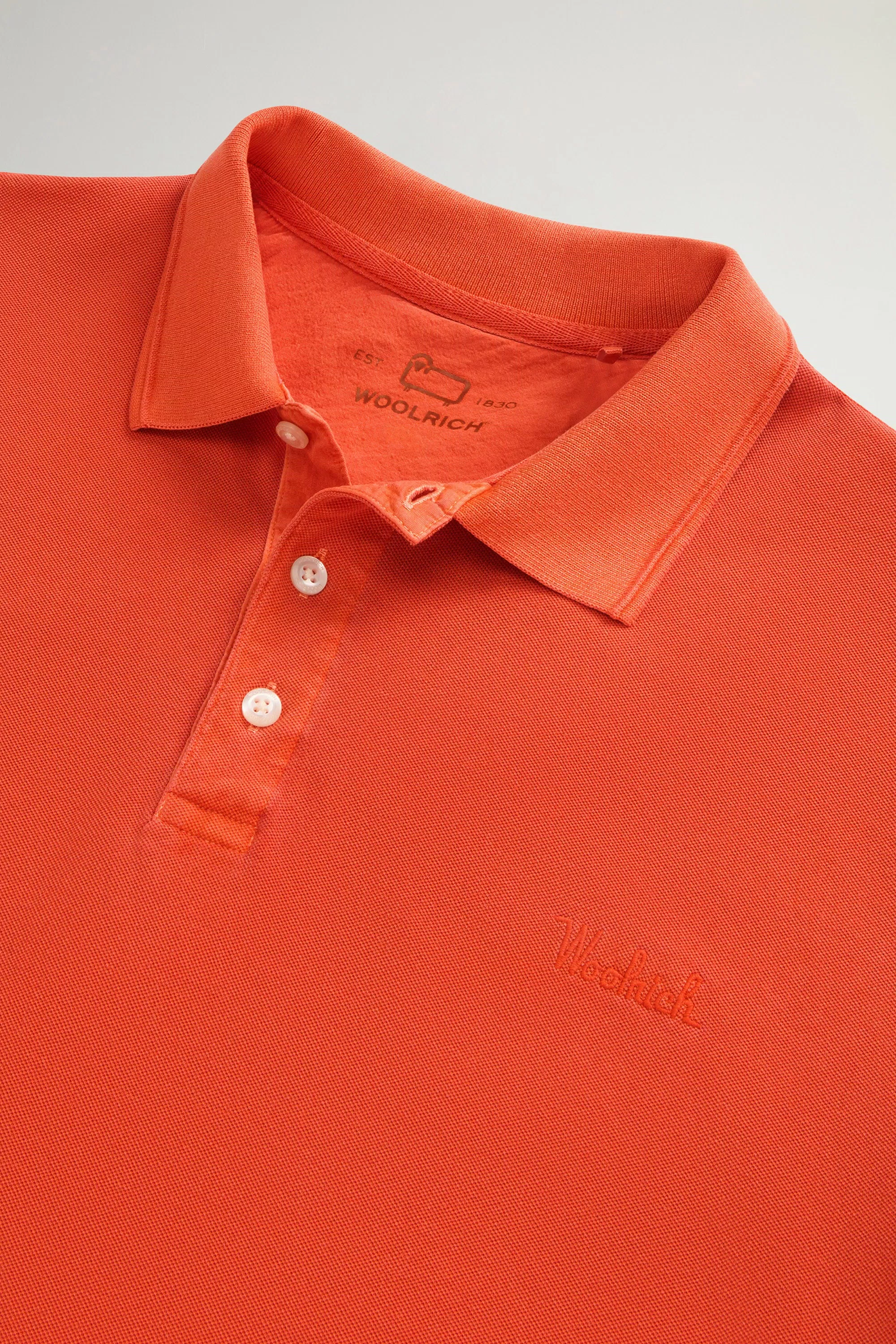 Camisola Polo Mackinack com Dye em Tecido de Malha Elástica de Algodão - Abóbora Purê Desbotado