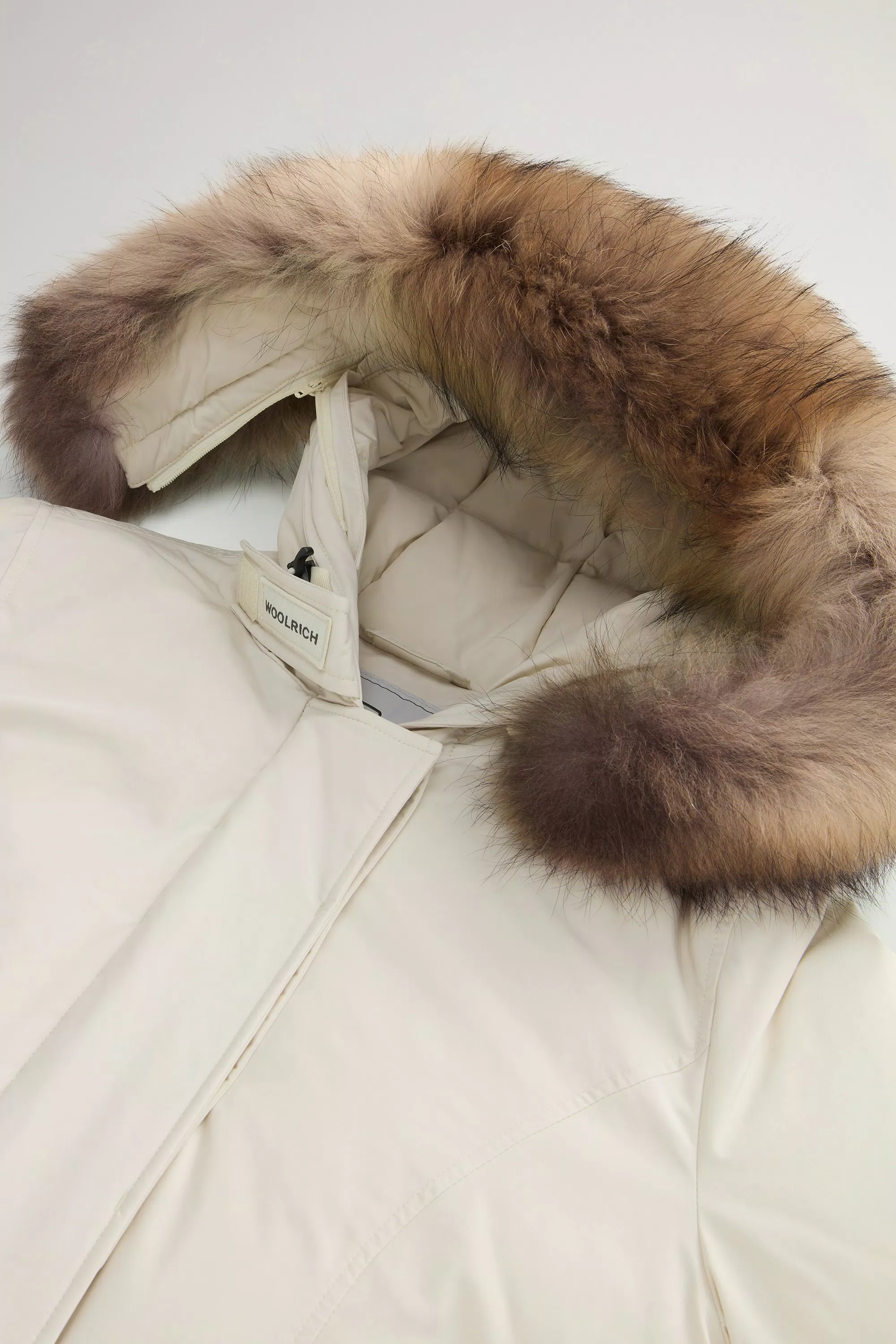 Parka Ártica com Toque Urbano e Pelúcia Removível - Creme Leite