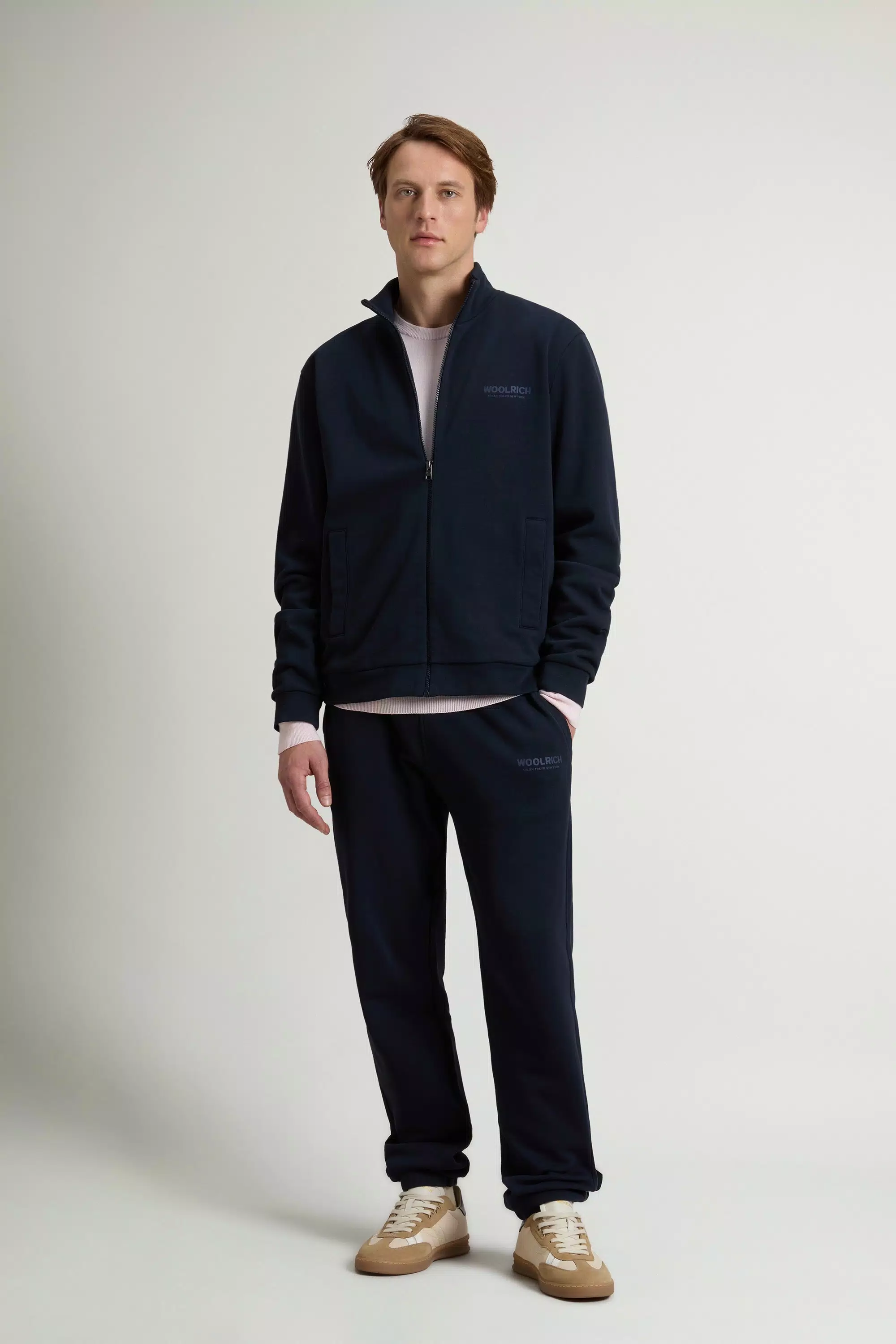 Sweatshirt com Zíper Integral em Algodão Puro com Logotipo Macro nas Costas - Azul Melton