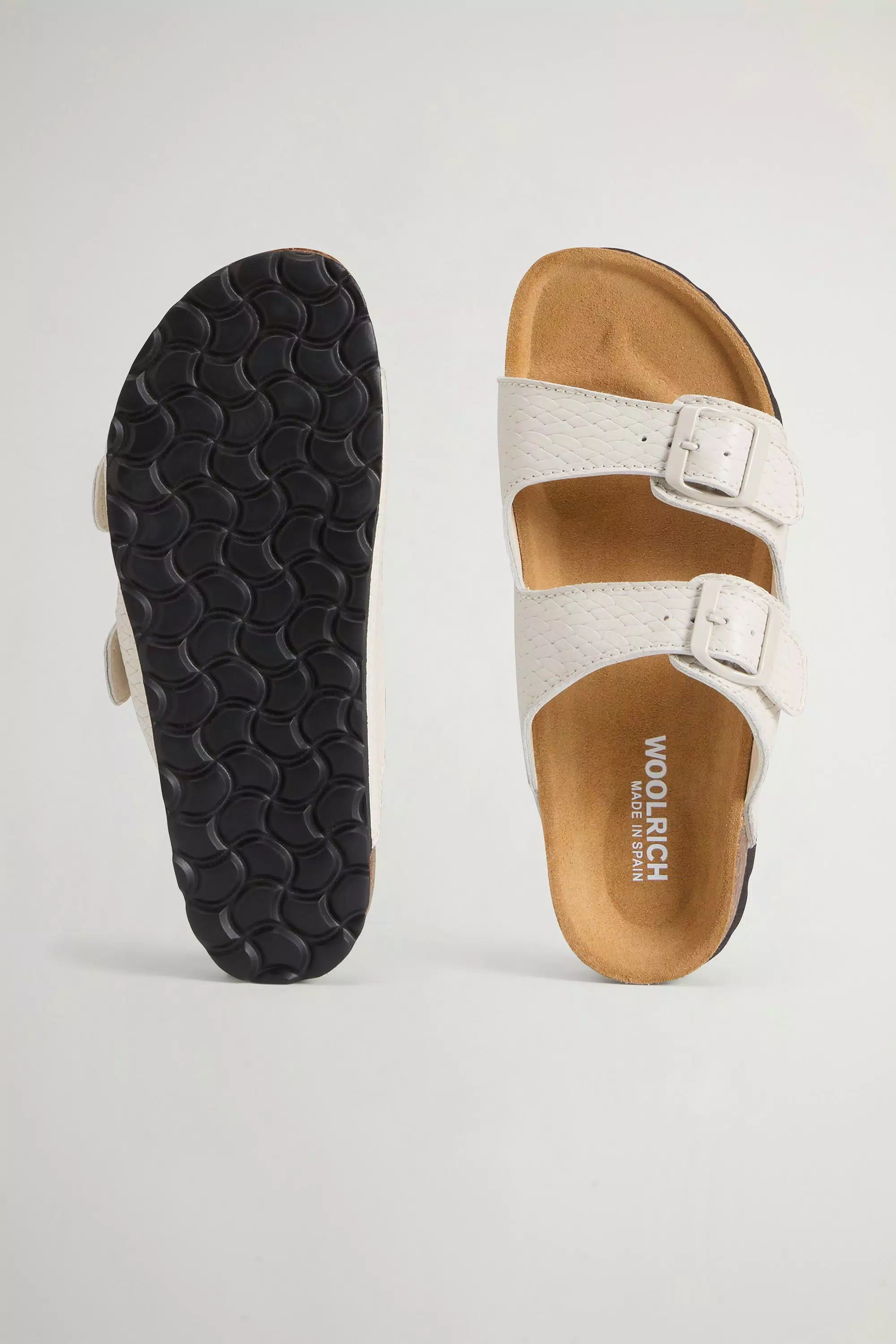 Sandalhas em Couro Estampado com Fivelas - Off White