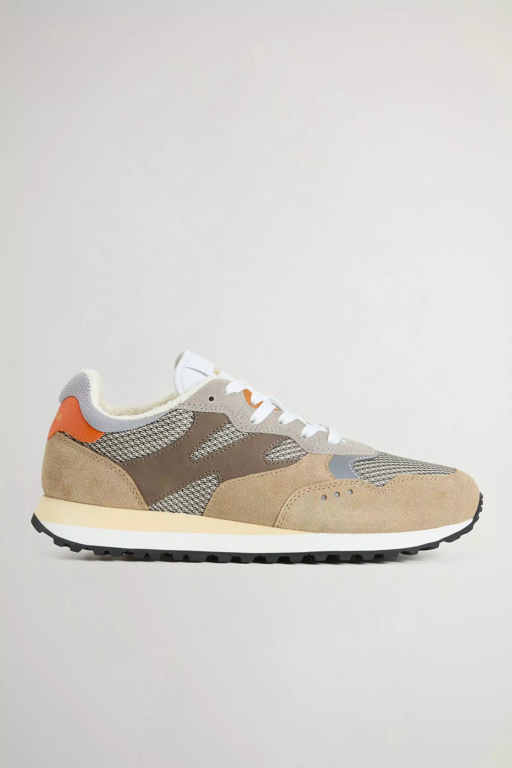 Sapatilhas Gravel em Nylon com Inserções em Camurça - Bege Bege