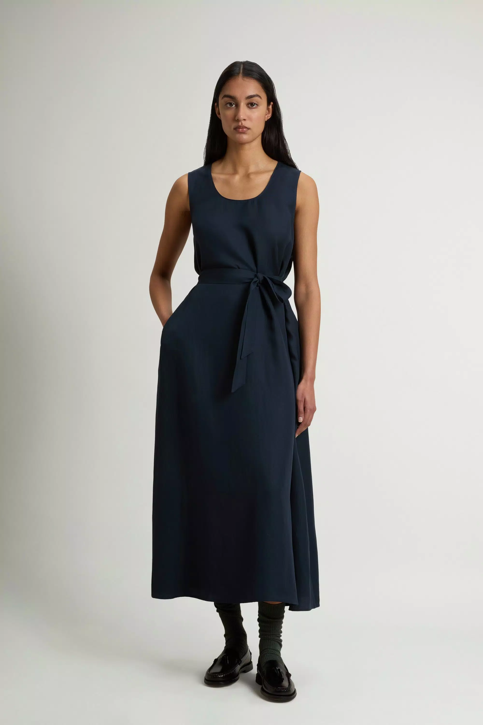Vestido sem mangas em Mistura de Linho com Cinto - Azul Melton